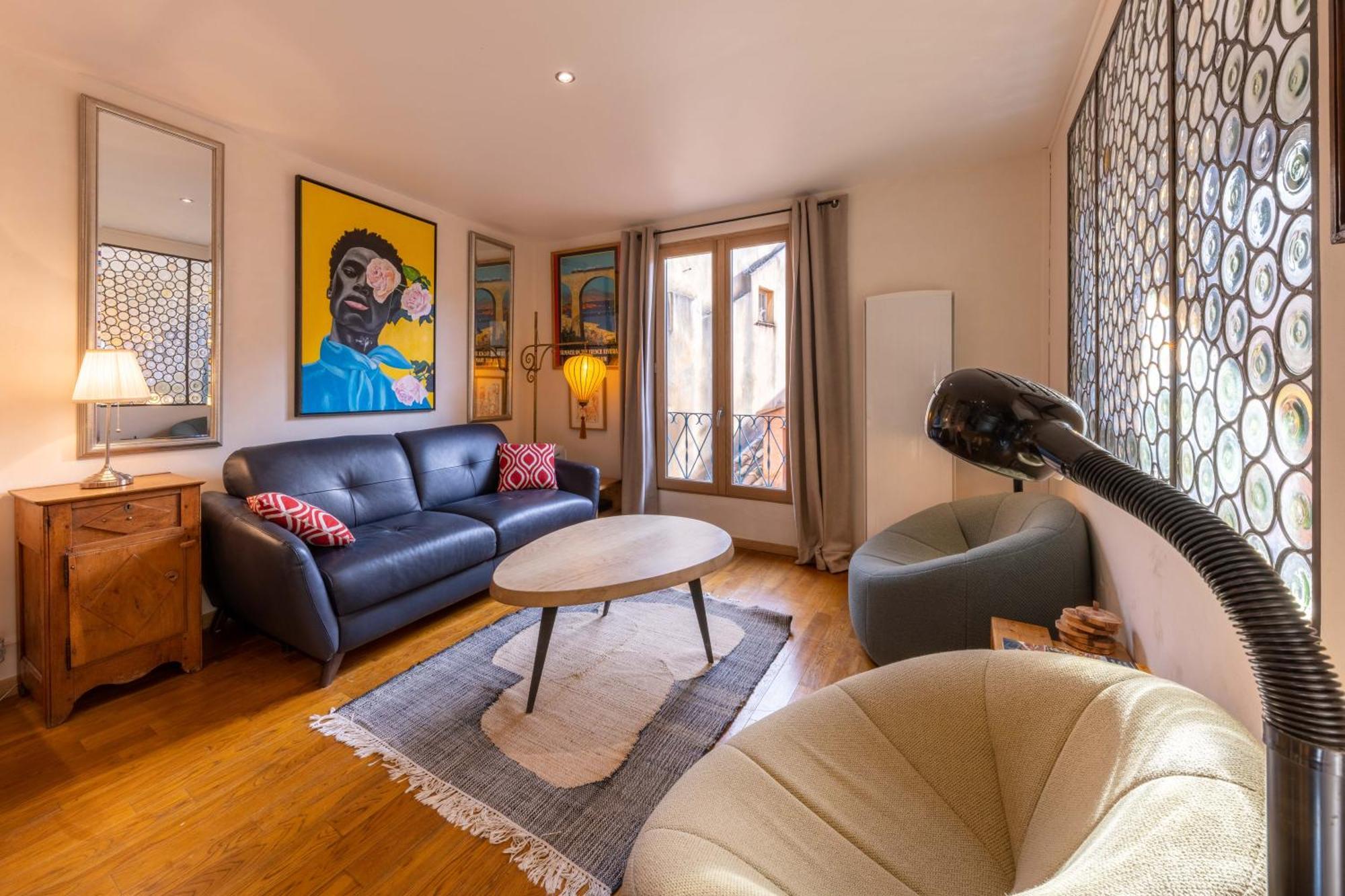 Spacious And Bright Flat Close To The : Heart Of Old Nice
